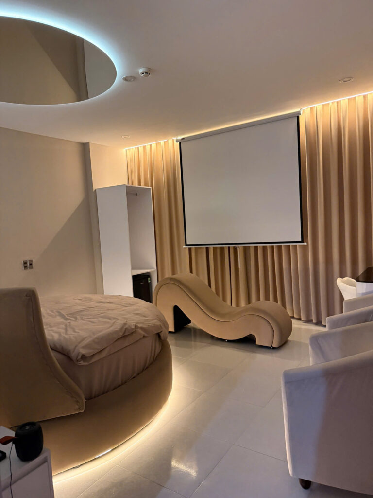 Phòng VIP – ĐH8